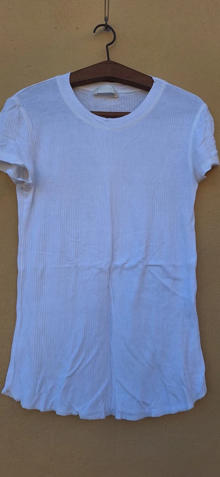 Blusa Branca Canelada